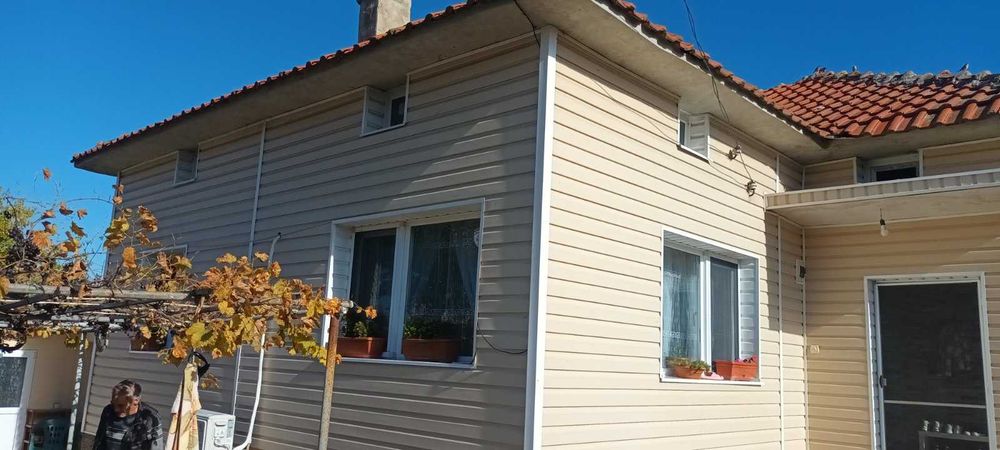 Реновирана къща в Раковски