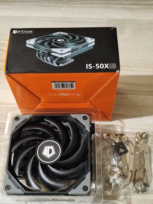 Vand  cooler CPU ID-Cooling Intel/AMD nou