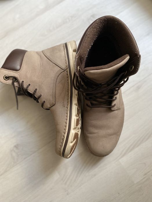 Bocanci Timberland marimea 39