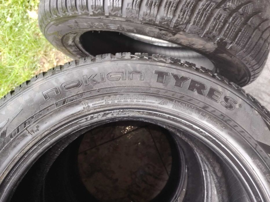 Anvelope iarna 225/60 R18