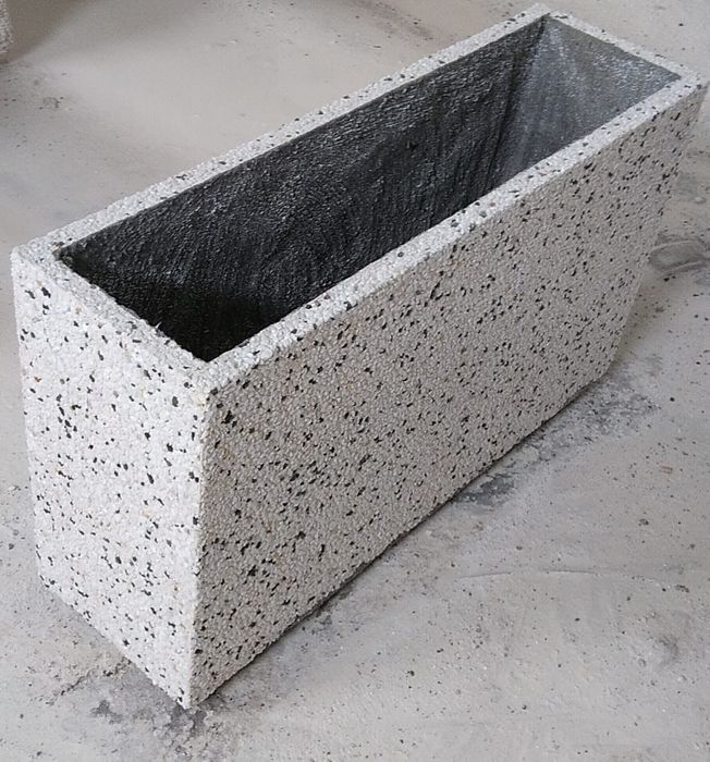 Ghiveci/ jardiniere din beton