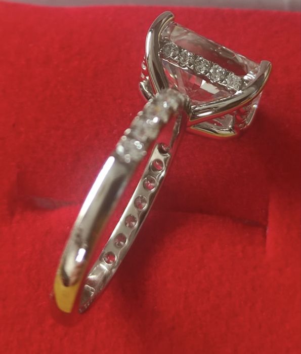 Inel platina si diamante