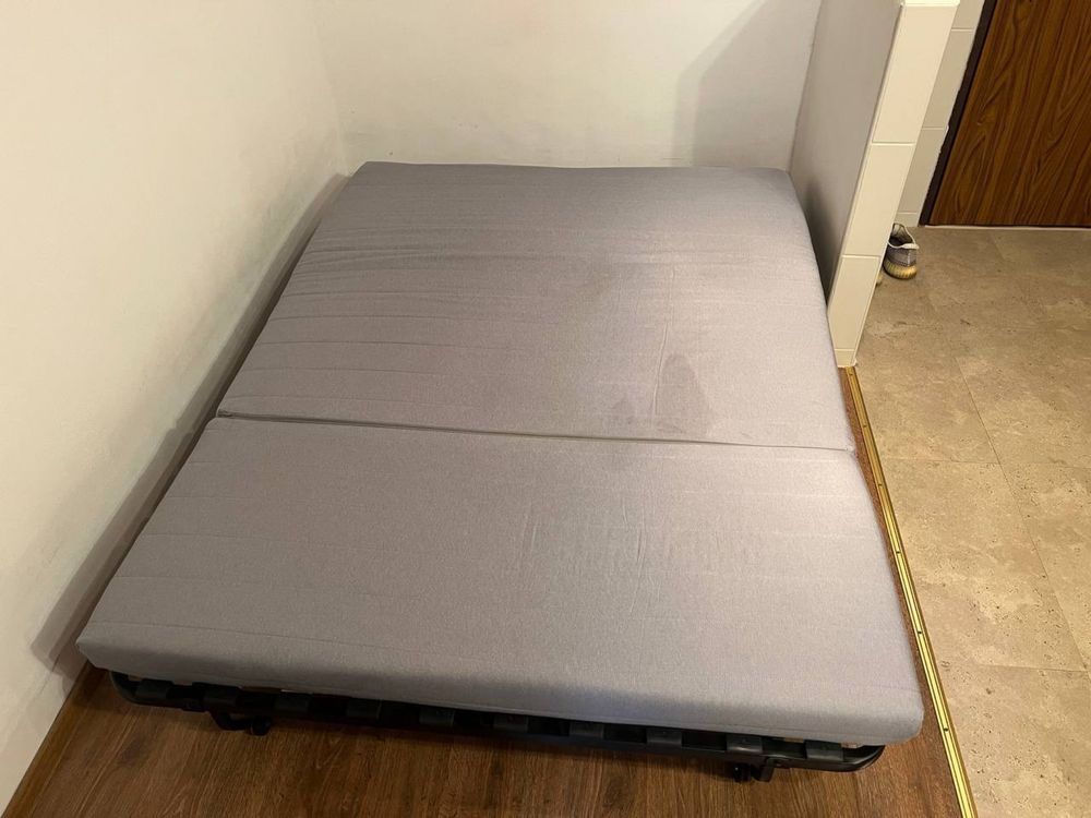 Canapea extensibila 2 locuri
