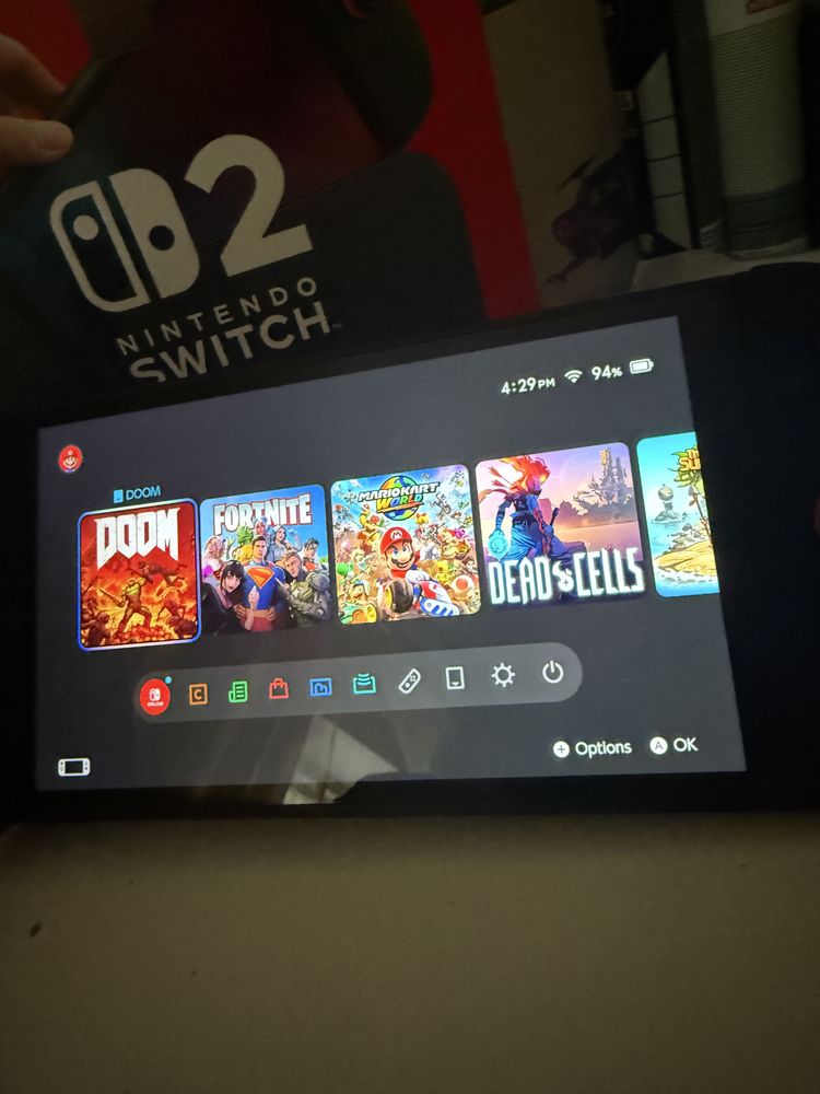 Nintendo Switch 2 + Mario Kart ( doar desigilat )