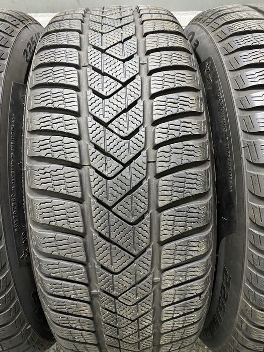 Jante '17 roti iarna Mercedes  E W213 All Terrain 225/55R17 Pirelli