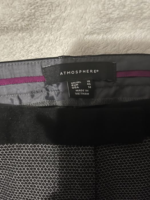 Панталон на марката Atmosphere