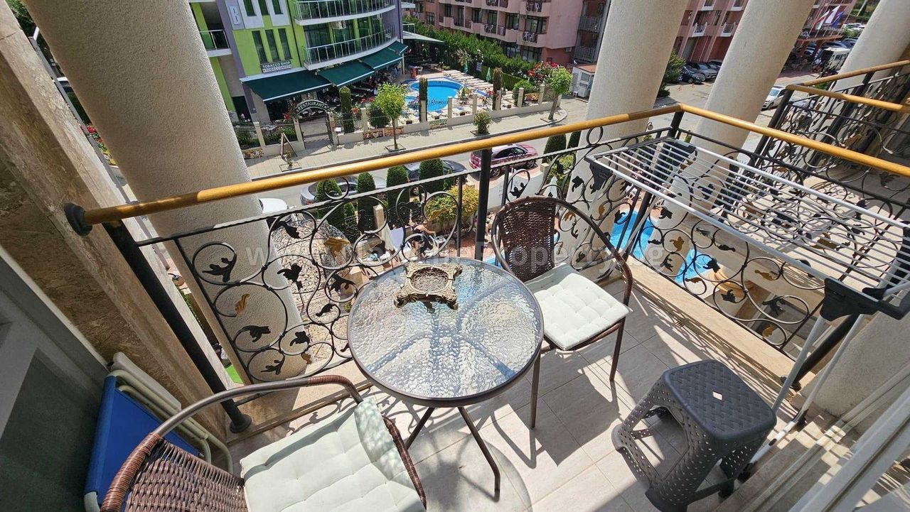 Продава се Двустаен апартамент в к.к. Слънчев бряг - 62 кв.м за 1500 €/кв.м - Снимка #15