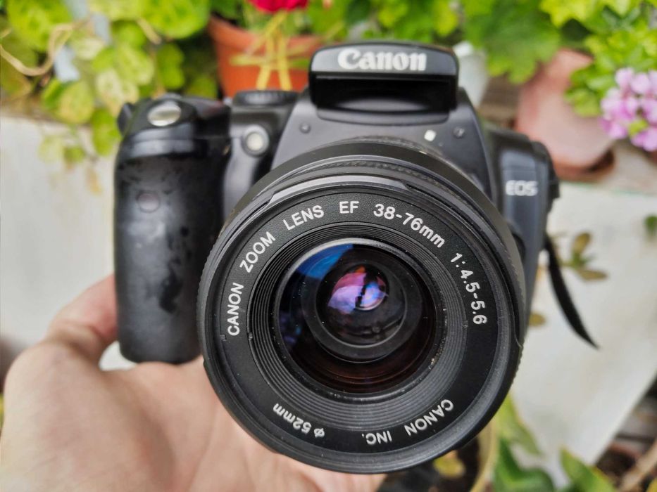 Фотоапарат Canon EOS 300D