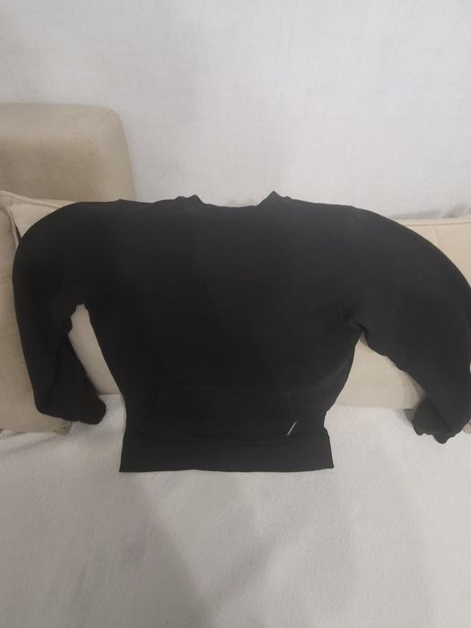 Продам кофту TRUSSARDI