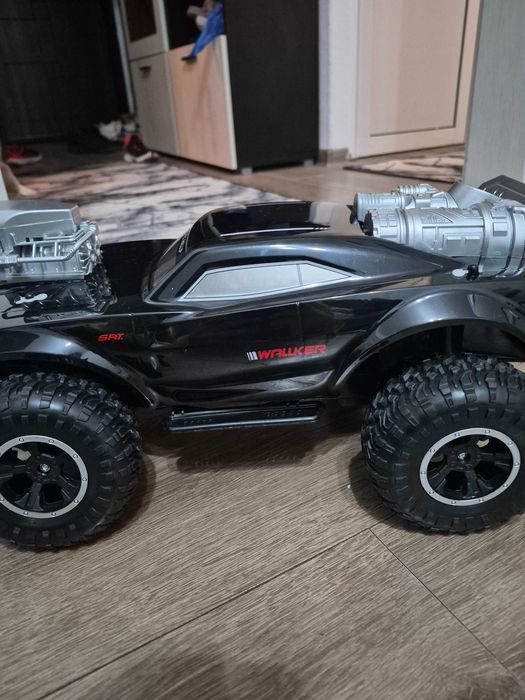 Кола с дистанционно