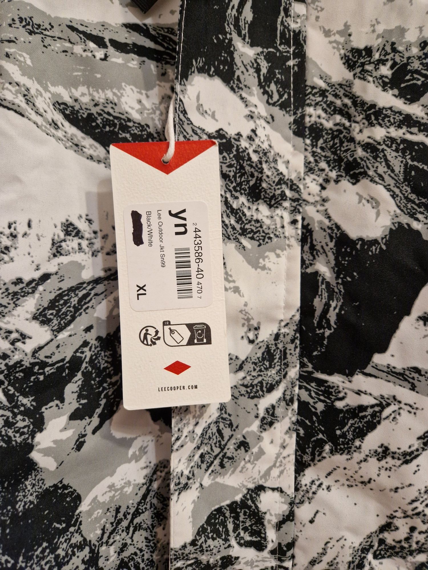 Преходно яке Lee Cooper