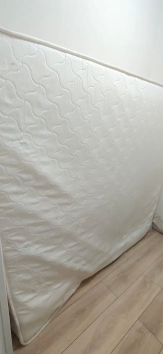 Матрас отдам бесплатно