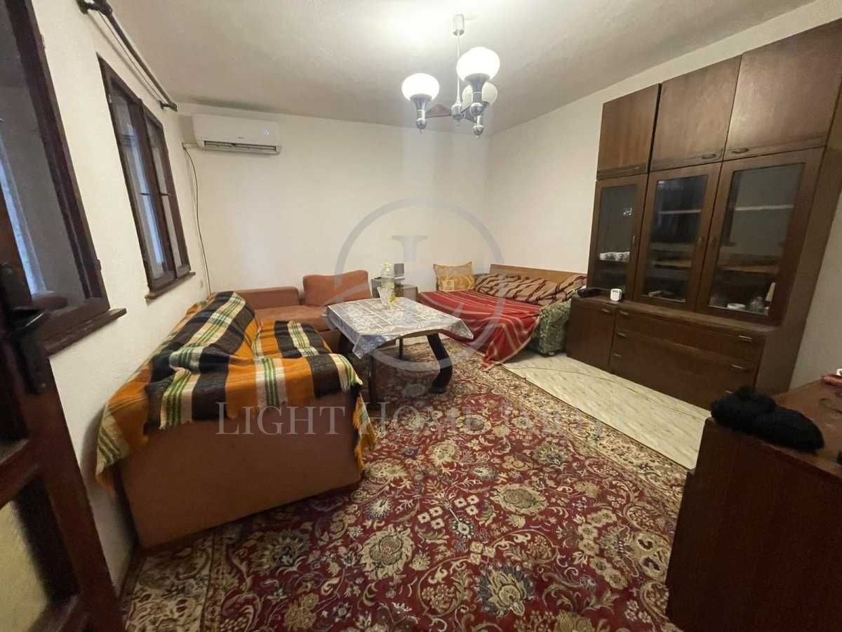 Продава се Къща в Пловдив, Кършияка - 90 кв.м за 2056 €/кв.м - Снимка #1