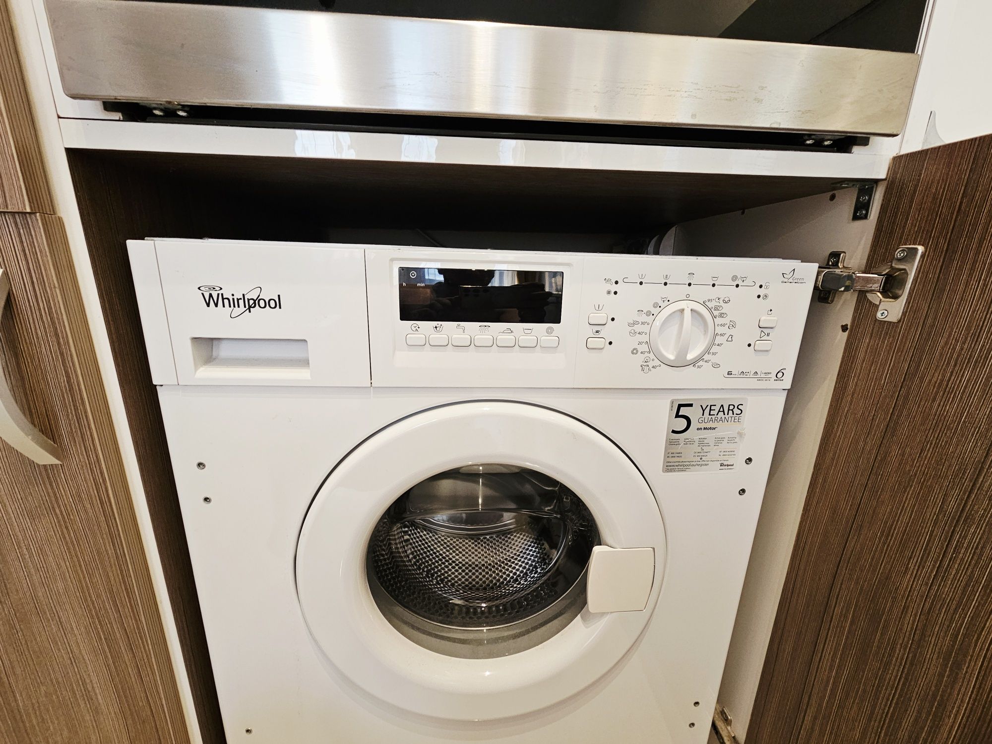 Пералня за вграждане Whirlpool AWO/C 0614 – Отлично състояние!

Про