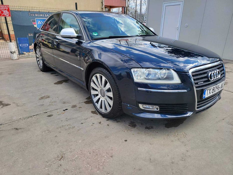 Audi A8 4.2 дизел 2008г.