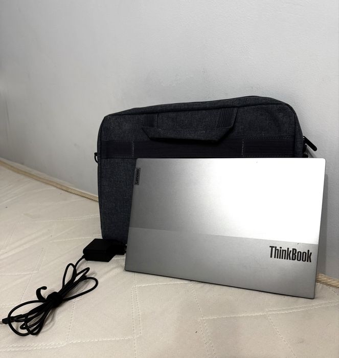 Продам мощный игровой ноутбук в полном комплекте