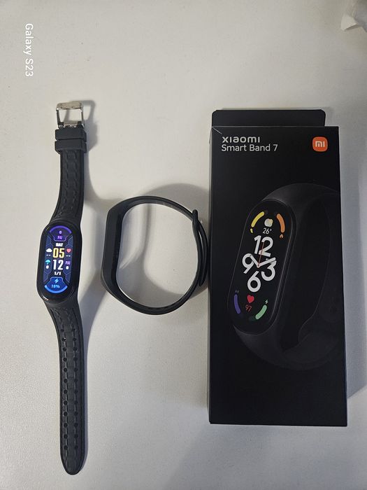 Продам часы xiaomi smart band 7