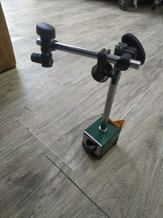 Магнитная стойка INSIZE