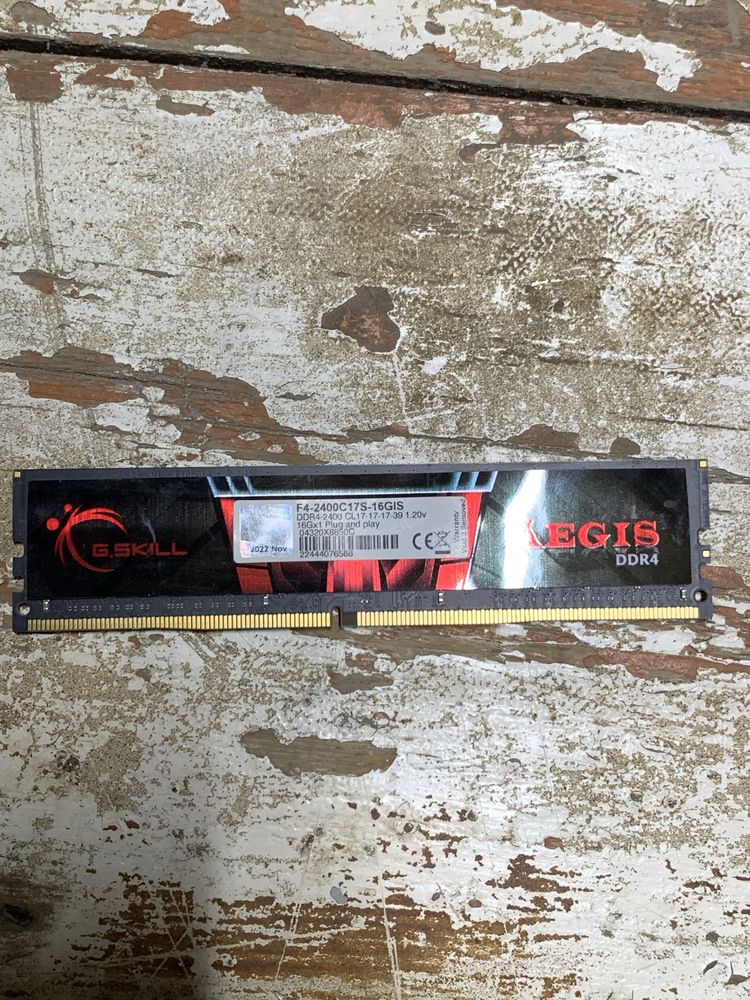 Продаю G.SKILL Aegis F4-2400C17S-16GIS