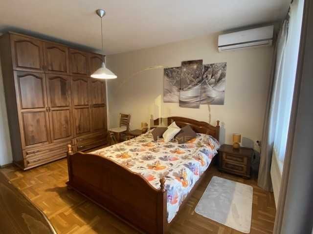 Дава се под наем Тристаен апартамент в Варна, Център - 90 кв.м за 750 € - Снимка #4