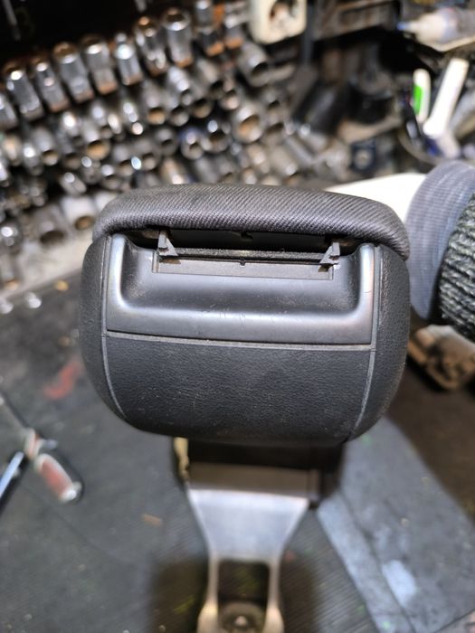 Cotiera originala Audi A3 8P