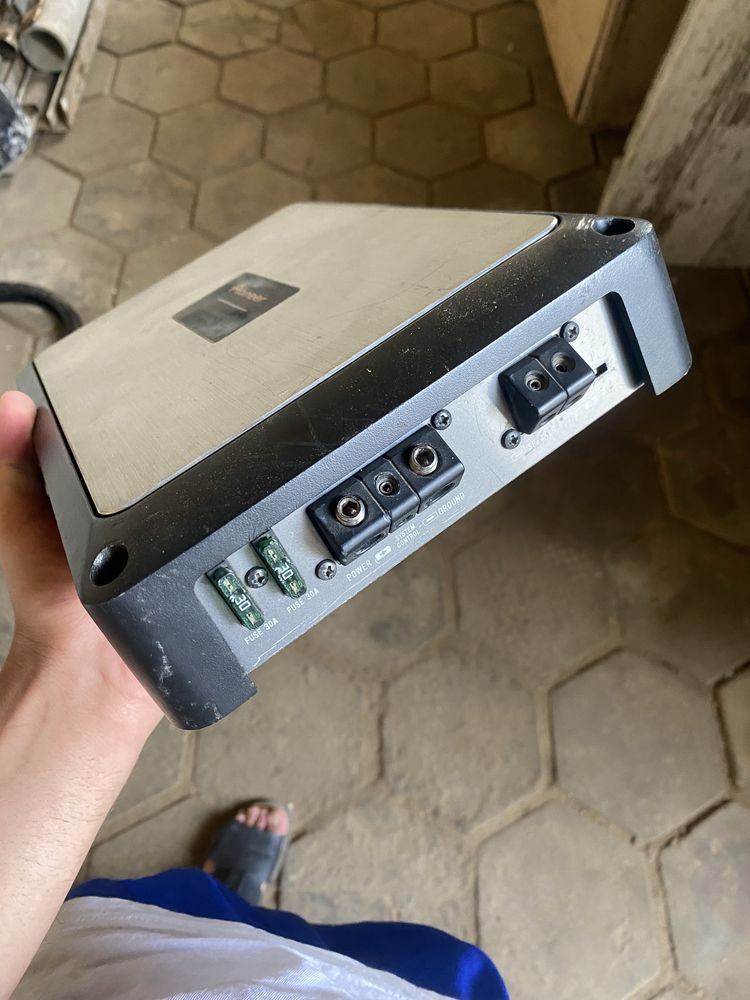 Pioneer magitafon va uslitel