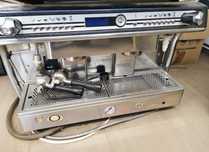Aparat espresso Astoria (funcțional, nerevizionat)