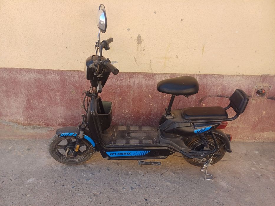 Velomax skuter 2024