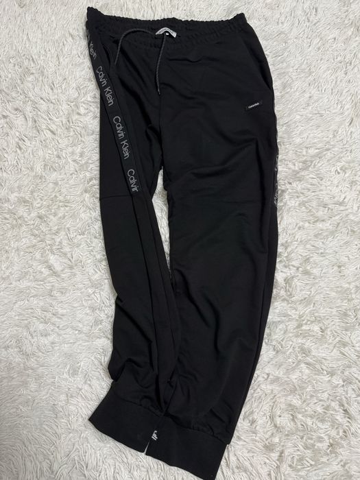 Мъжко долнище Calvin Klein