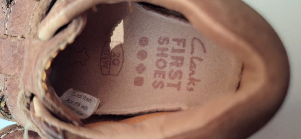 Бебешки сандали Clark's естествена кожа с естествена кожа 17 номер