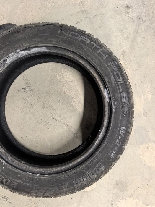 Зимни гуми 205/55/16 94XL MOMO North Pole