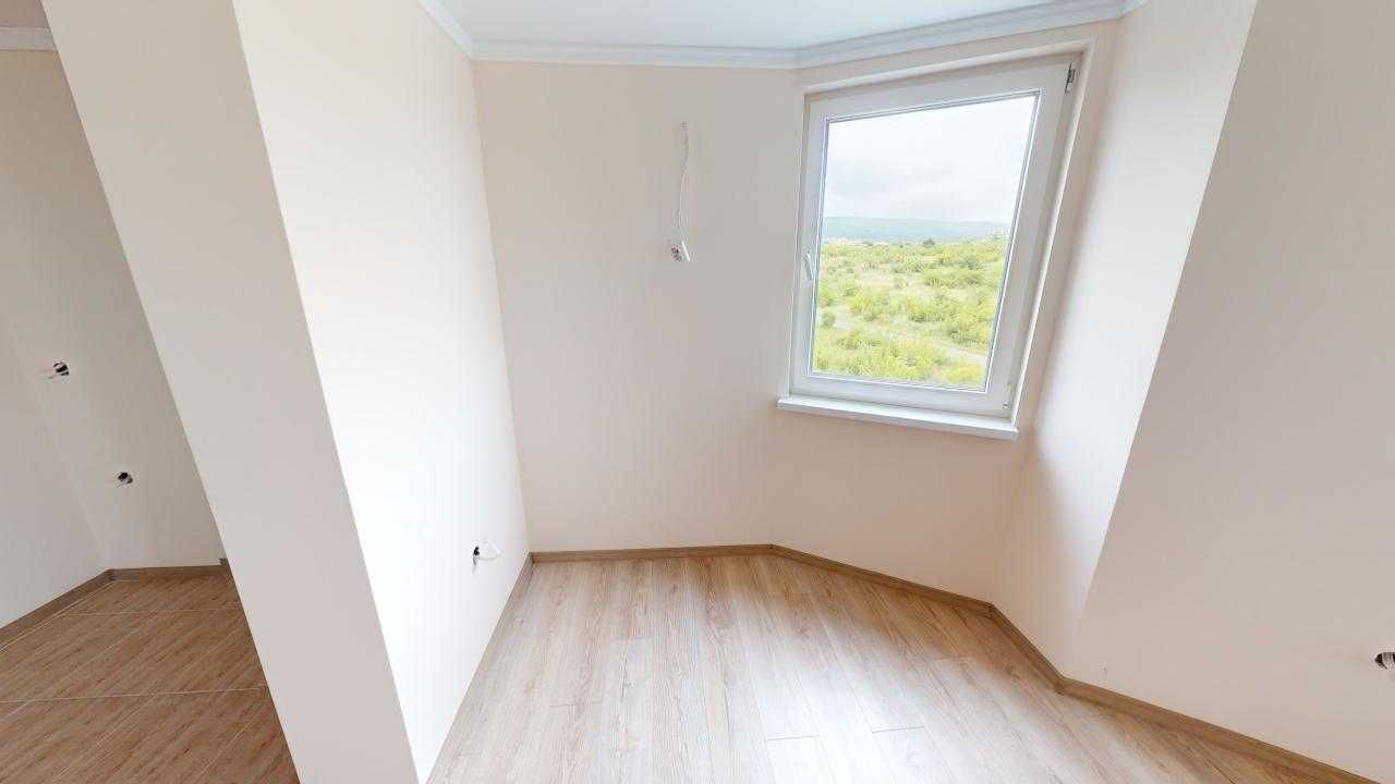 Продава се Едностаен апартамент в с. Кошарица, Област Бургас - 57 кв.м за 790 €/кв.м - Снимка #4