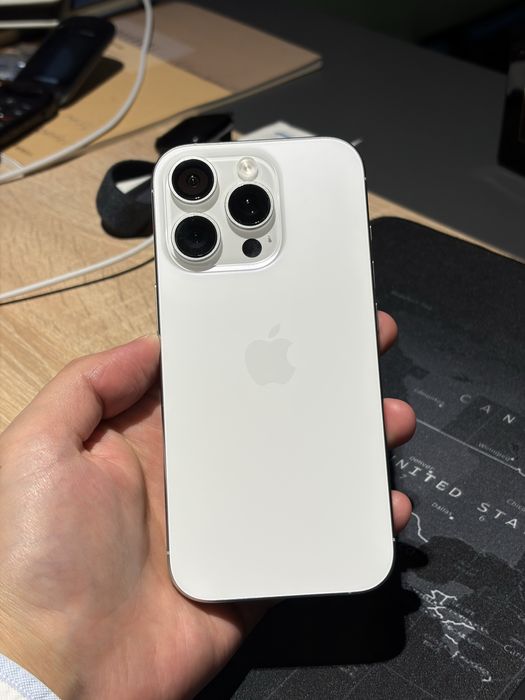 iPhone 16 Pro E-Sim состояние хорошее