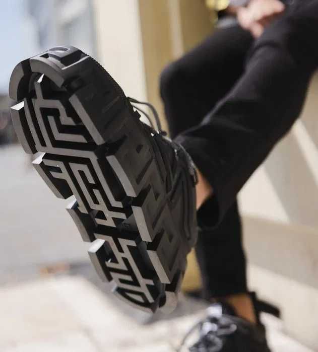 #LIVRARE GRATUITĂ# Adidasi/sneakers high/ghete Versace Greca Labyrinth