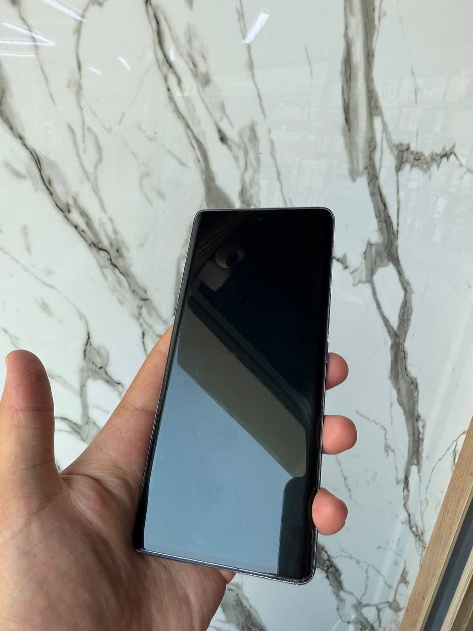 Vivo V27 sotiladi