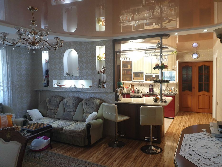 4-х комнатная квартира в хорошем районе