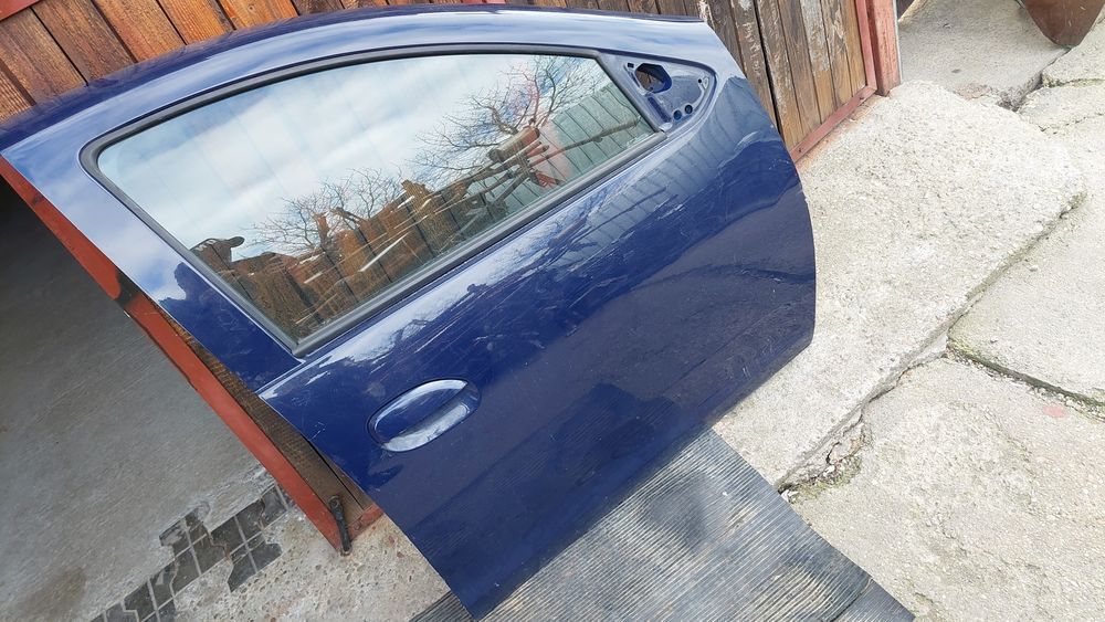 Usa Logan Sandero 2 dreapta fata Albastru jandarm  2013 2020