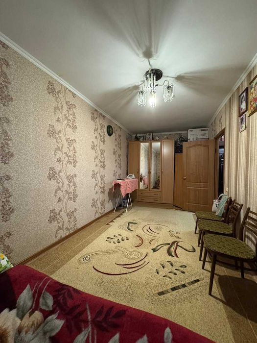 Продам 1комн кв 11мкр Бывшее Мсо