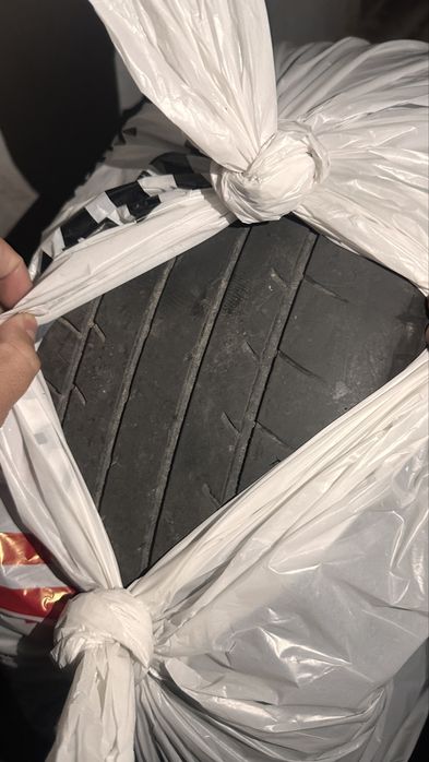 Yokohama 4шт 215/55/17