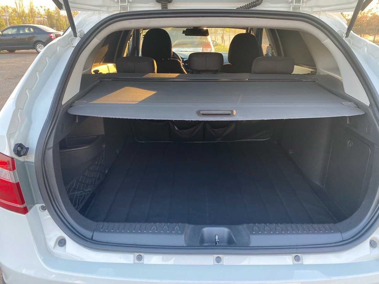 Lada Vesta SW Cross