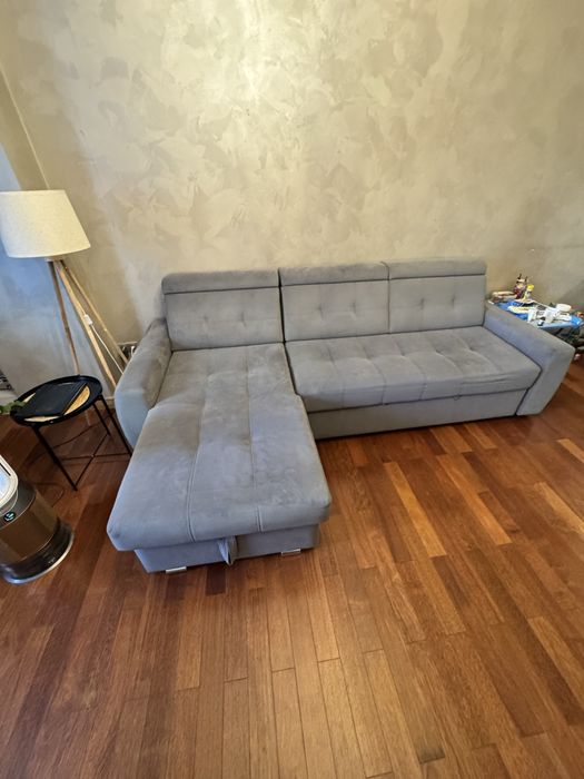 Диван угловой в отличном состоянии