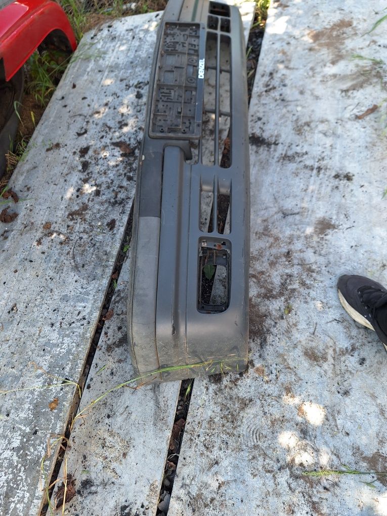 Предна броня да BMW e36 compact