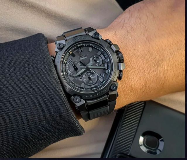 *Чисто Нов* Casio G-Shock MTG-B3000-1B *Triple Black*