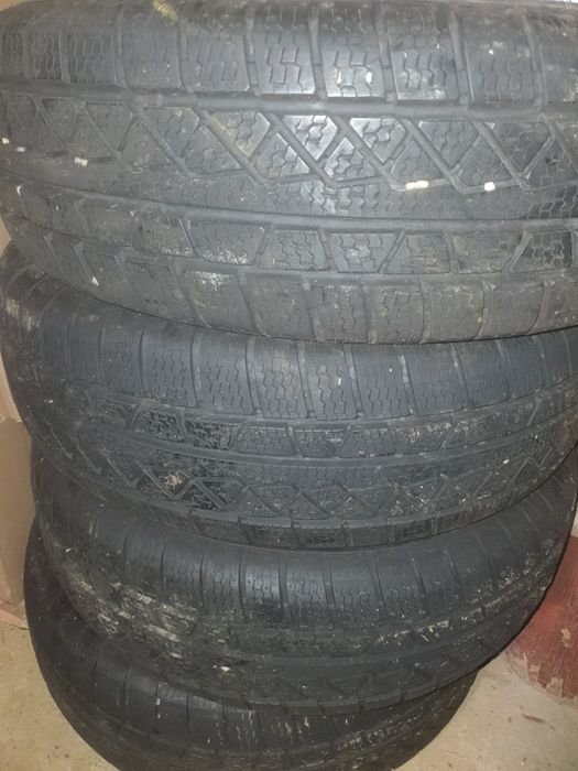 4 anvelope 205x70 R15 iarna