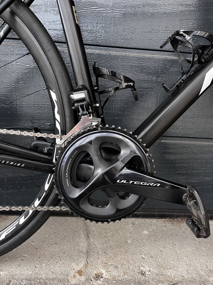 Карбонов шосеен велосипед KTM Reveletor Alto team