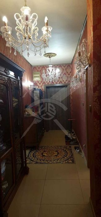 Продава се Четиристаен апартамент в Варна, Център - 150 кв.м за 2367 €/кв.м - Снимка #15