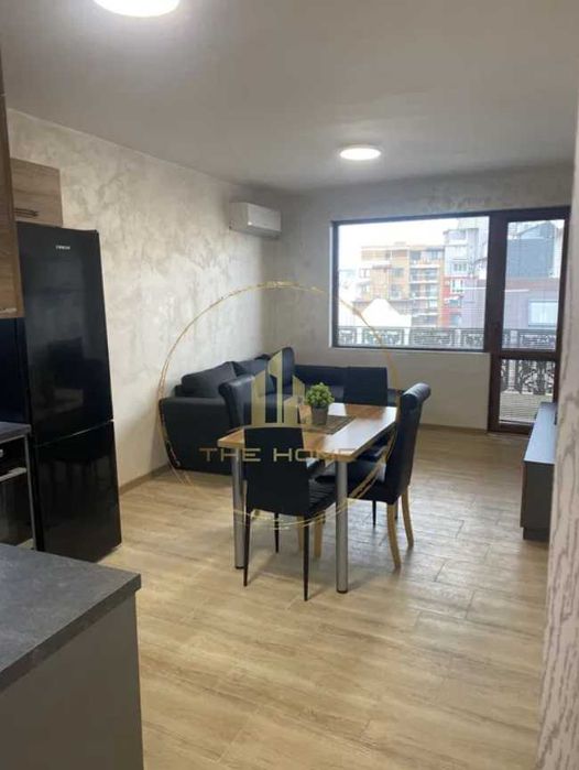 Дава се под наем Двустаен апартамент в Варна, Гранд Мол Варна - 68 кв.м за 465 € - Снимка #1