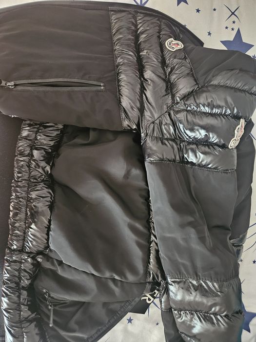 Geacă Moncler, ediție limitată