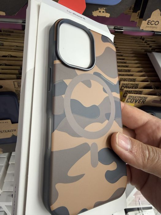 iPhone 16,16 Pro,16 Pro Max камуфлажни magsafe гърбове