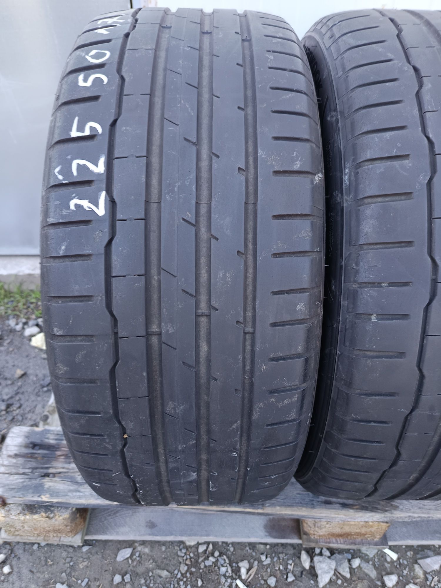 225 50 R 17 Hankook Дот 0222